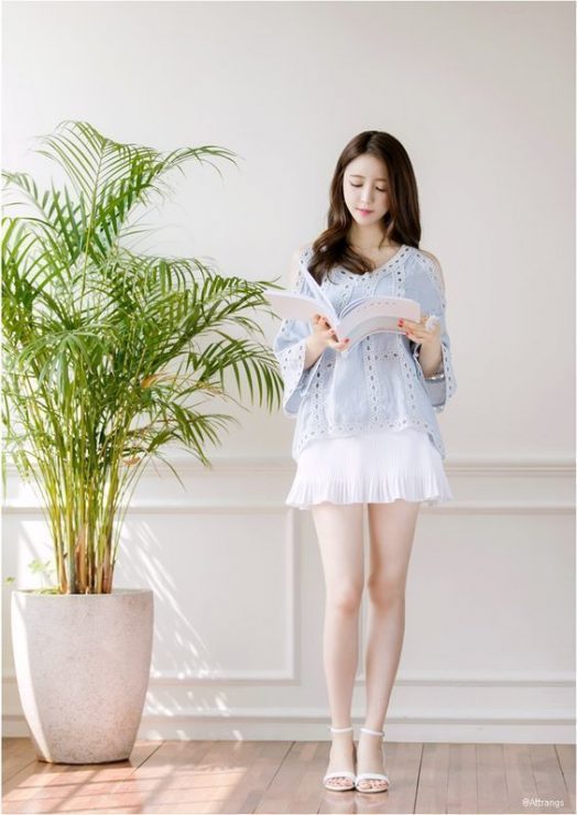 藍白穿搭　優雅 